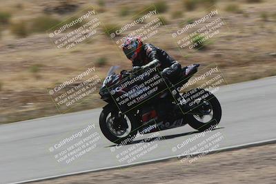 media/Apr-20-2025-AHRMA (Sun) [[393a79c373]]/Race/Group 8/Turn 4b/